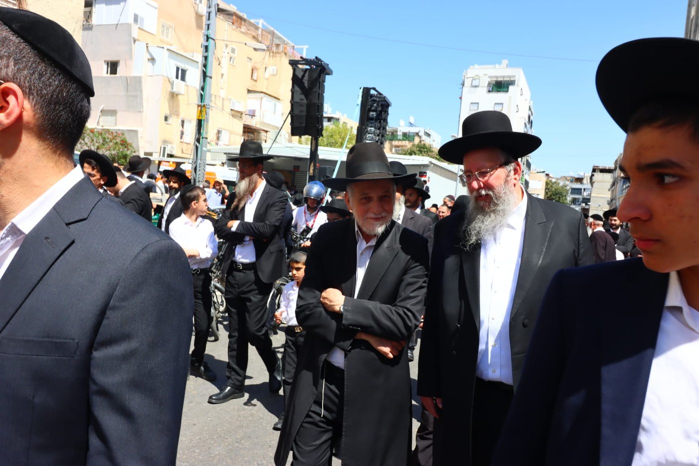 מסע הלוויית הגאון רבי מאיר מאזוז זצ"ל 