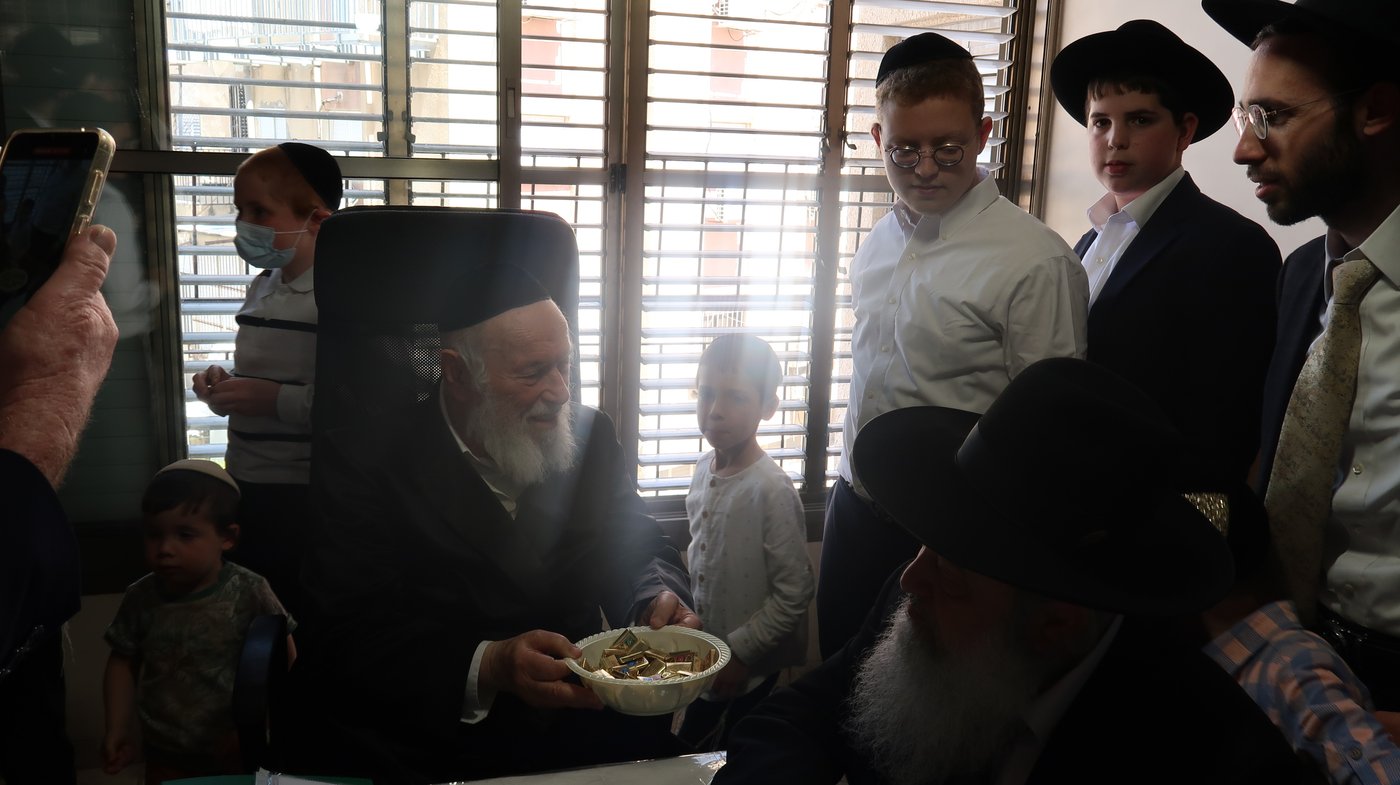 הקבלת פני רבו אצל הגר"י זילברשטיין
