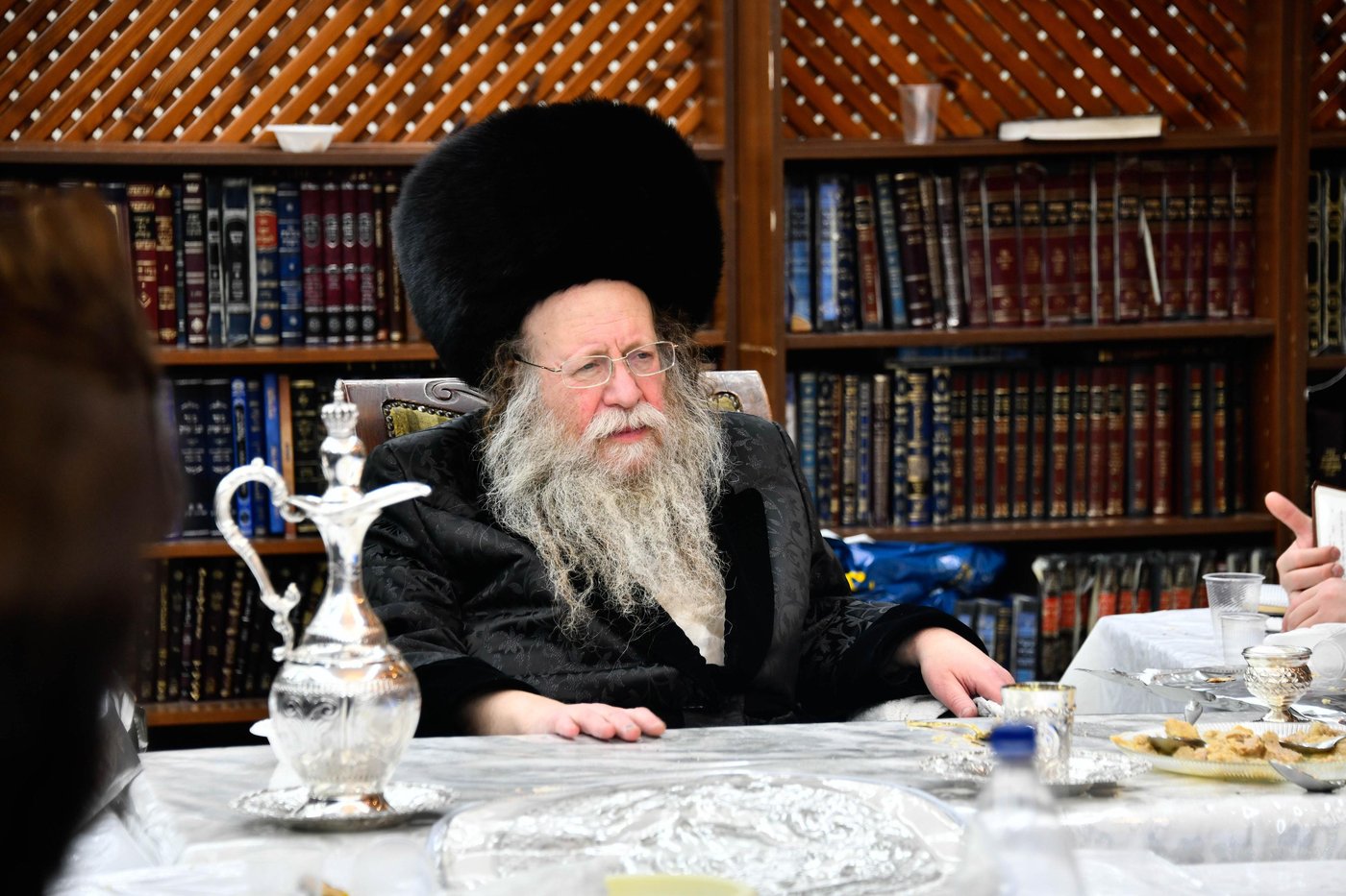האדמו"ר מקוזמיר בנעילת החג