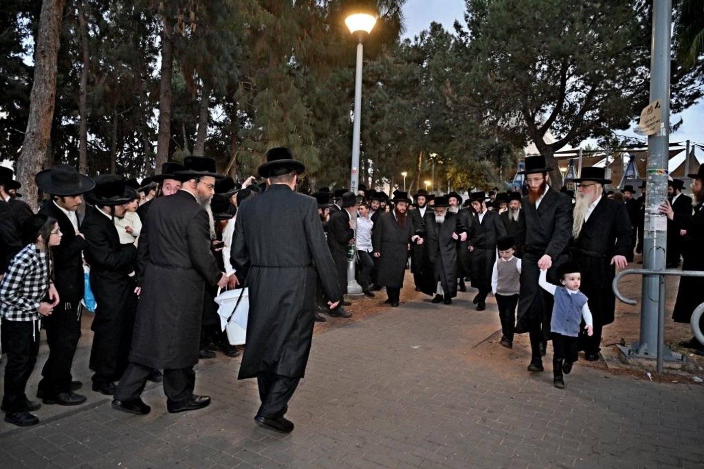 פסח בחצה"ק ויזניץ