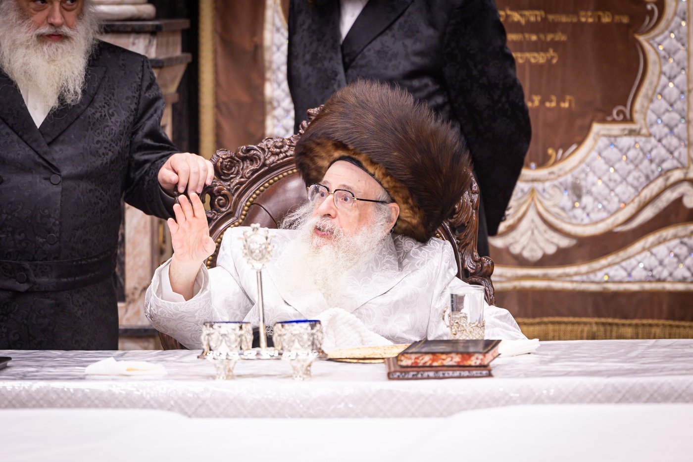 פסח בחצה"ק צאנז קלויזנבורג