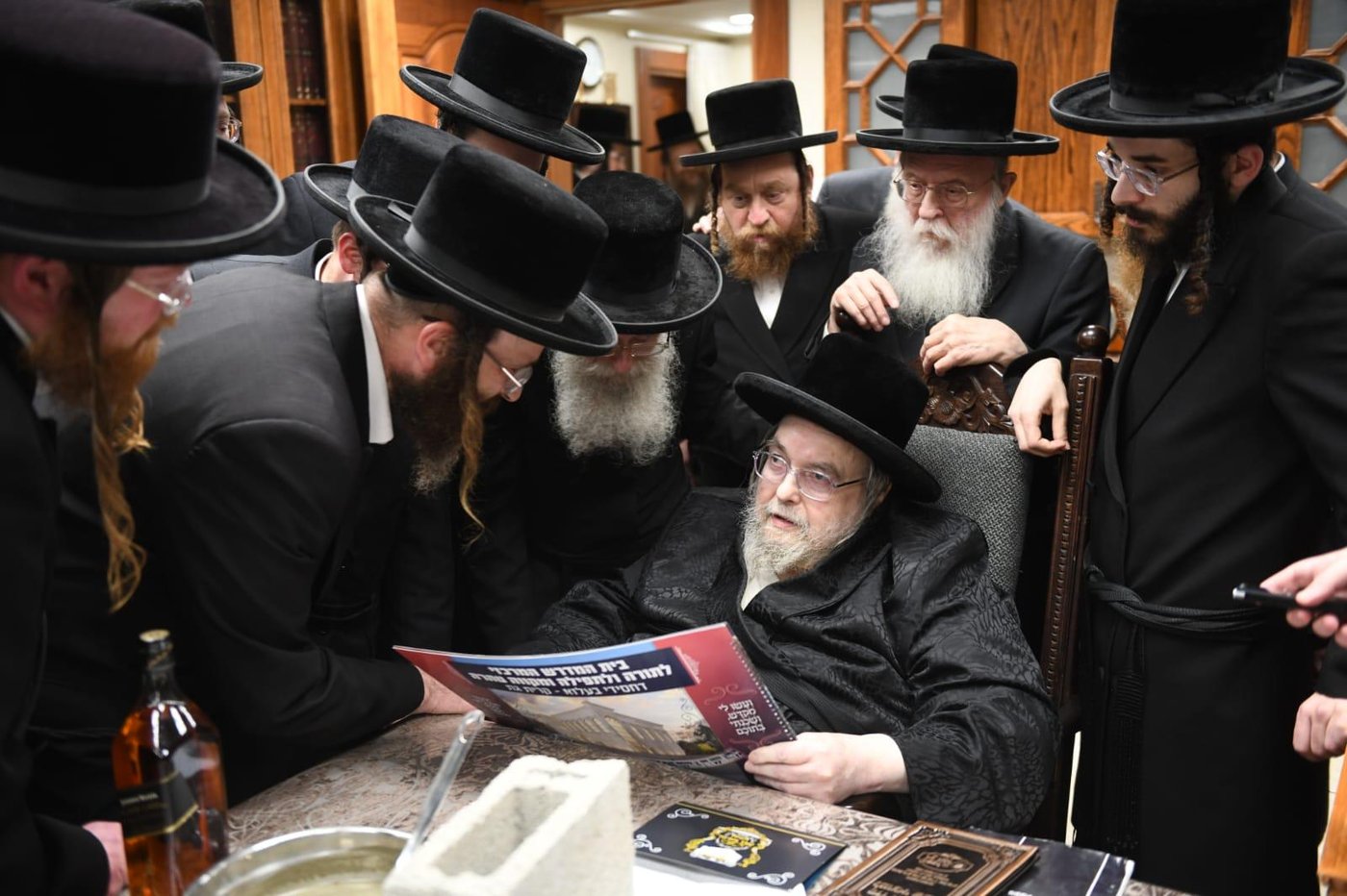 טרם המעמד, אצל האדמו"ר מבעלזא