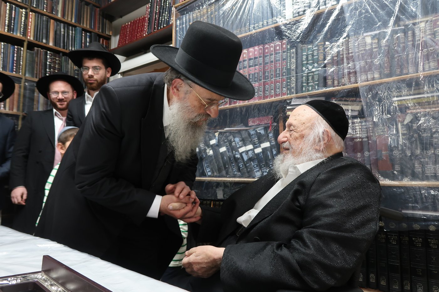 העלייה למעונו של ראש הישיבה הגרב"ד פוברסקי