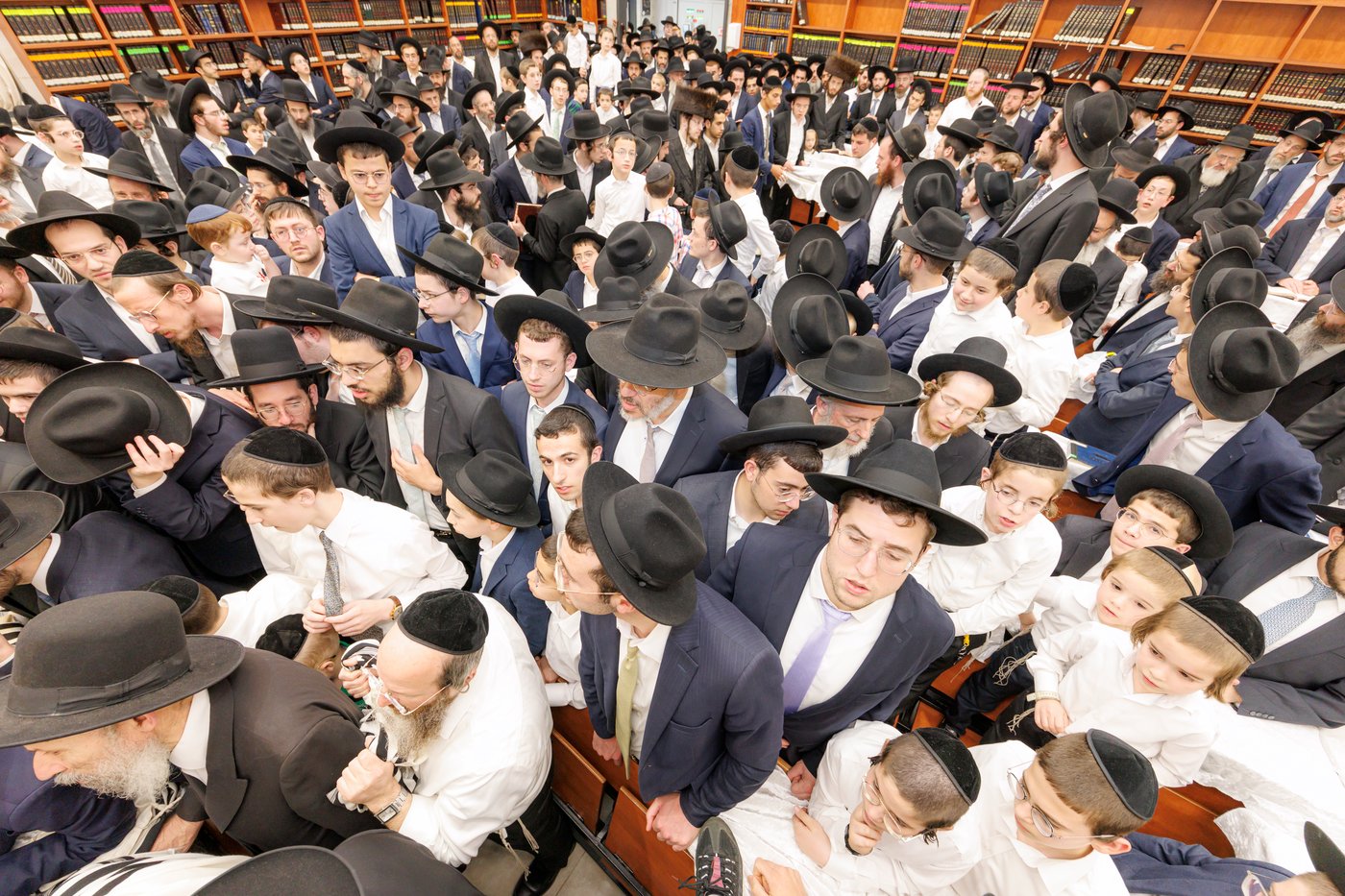 העלייה למעונו של ראש הישיבה הגרב"ד פוברסקי