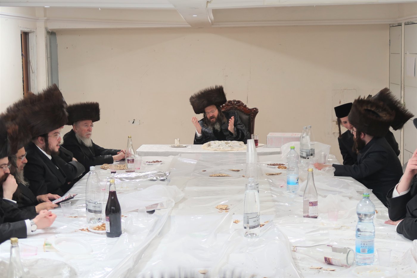 חג הפסח בחצה"ק זוטשקא ירושלים