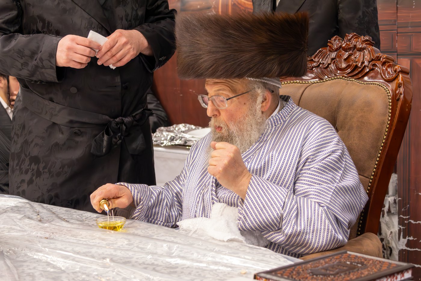 האדמו"ר מפינסק קרלין בטיש הילולת הרה"ק רבי אהרן הגדול מקרלין זי"ע