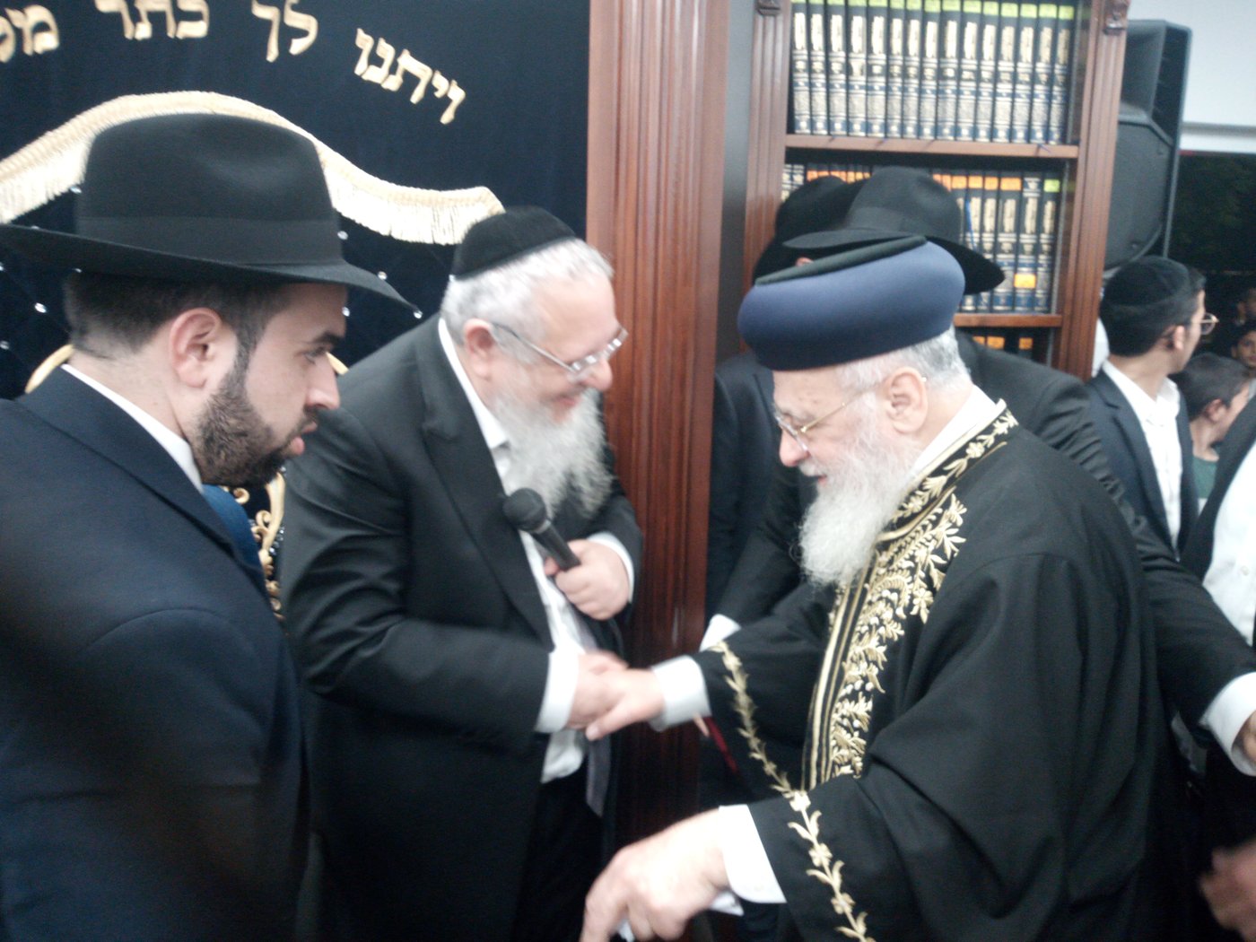 הראשל"צ הגאון רבי יצחק יוסף בביקור ברחובות