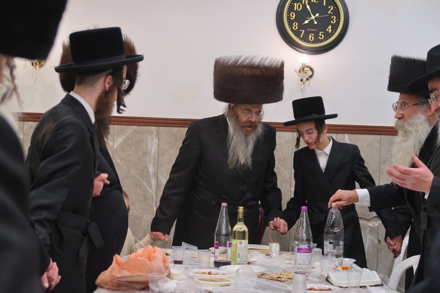 חג הפסח בחצה"ק טריסק