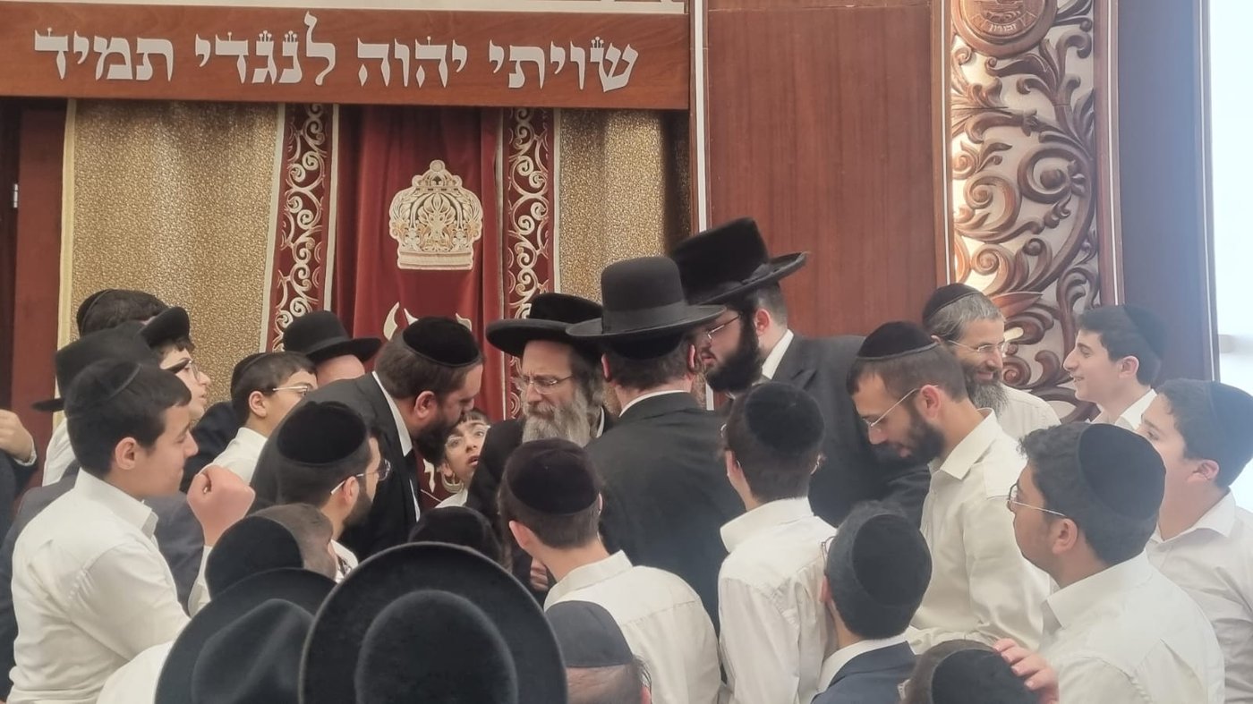 מעמד הקבלת פני רבו במודיעין עילית