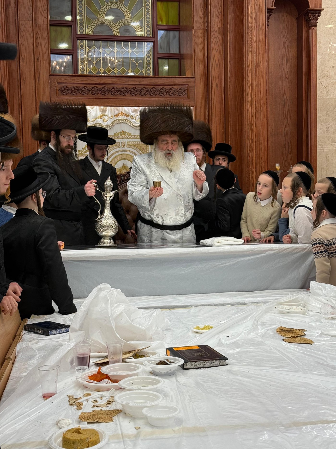חג הפסח בחצה"ק קראלי