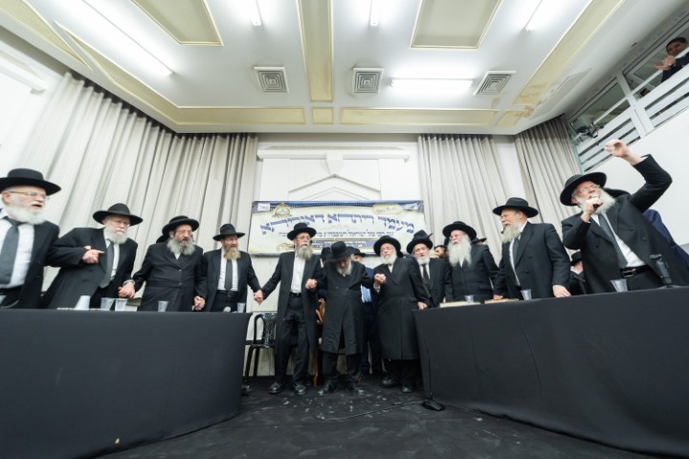 החרפת המאבק | מאחורי הקלעים של הפגישה הדרמטית