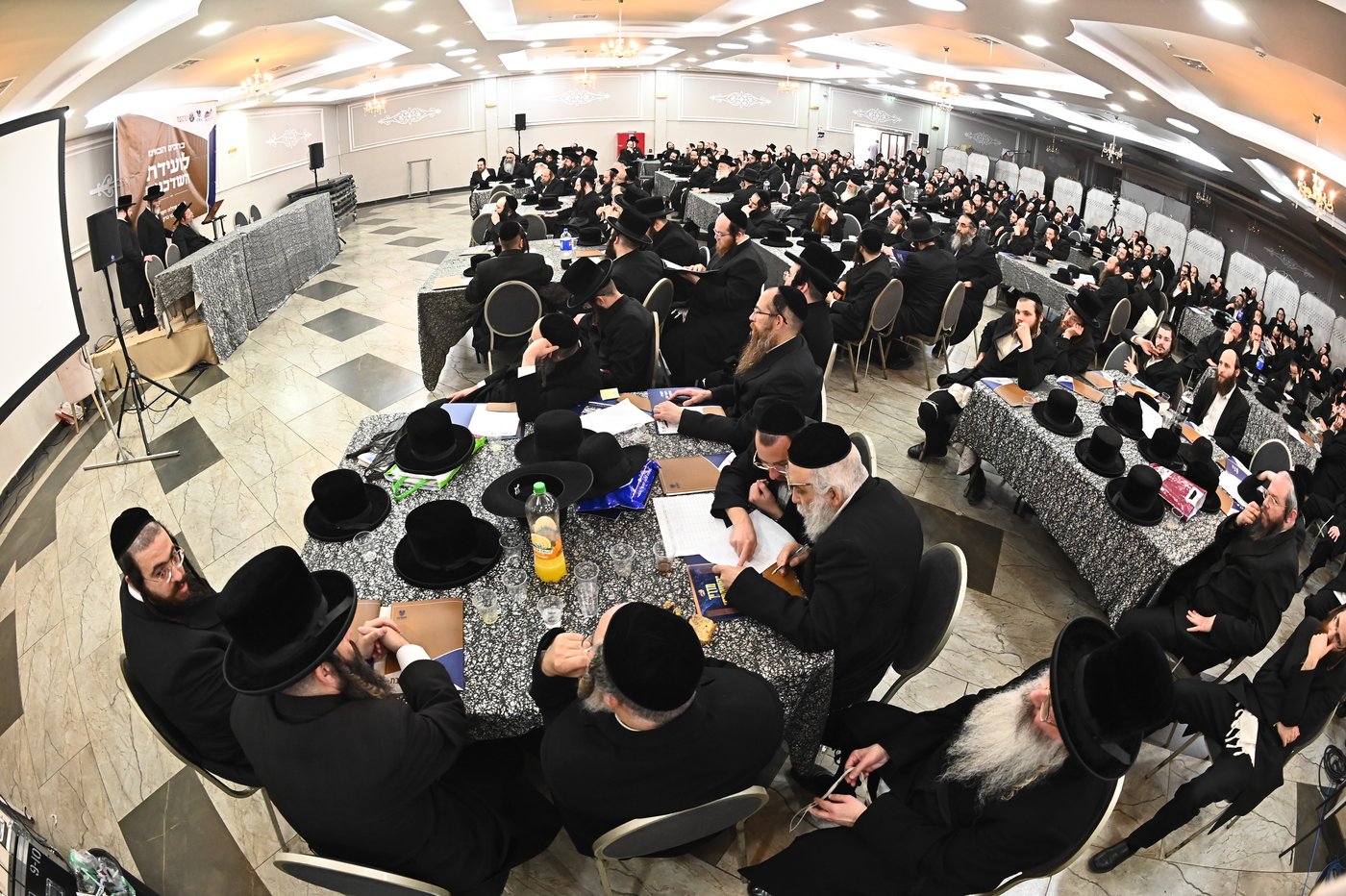כינוס שדכנים בבני ברק