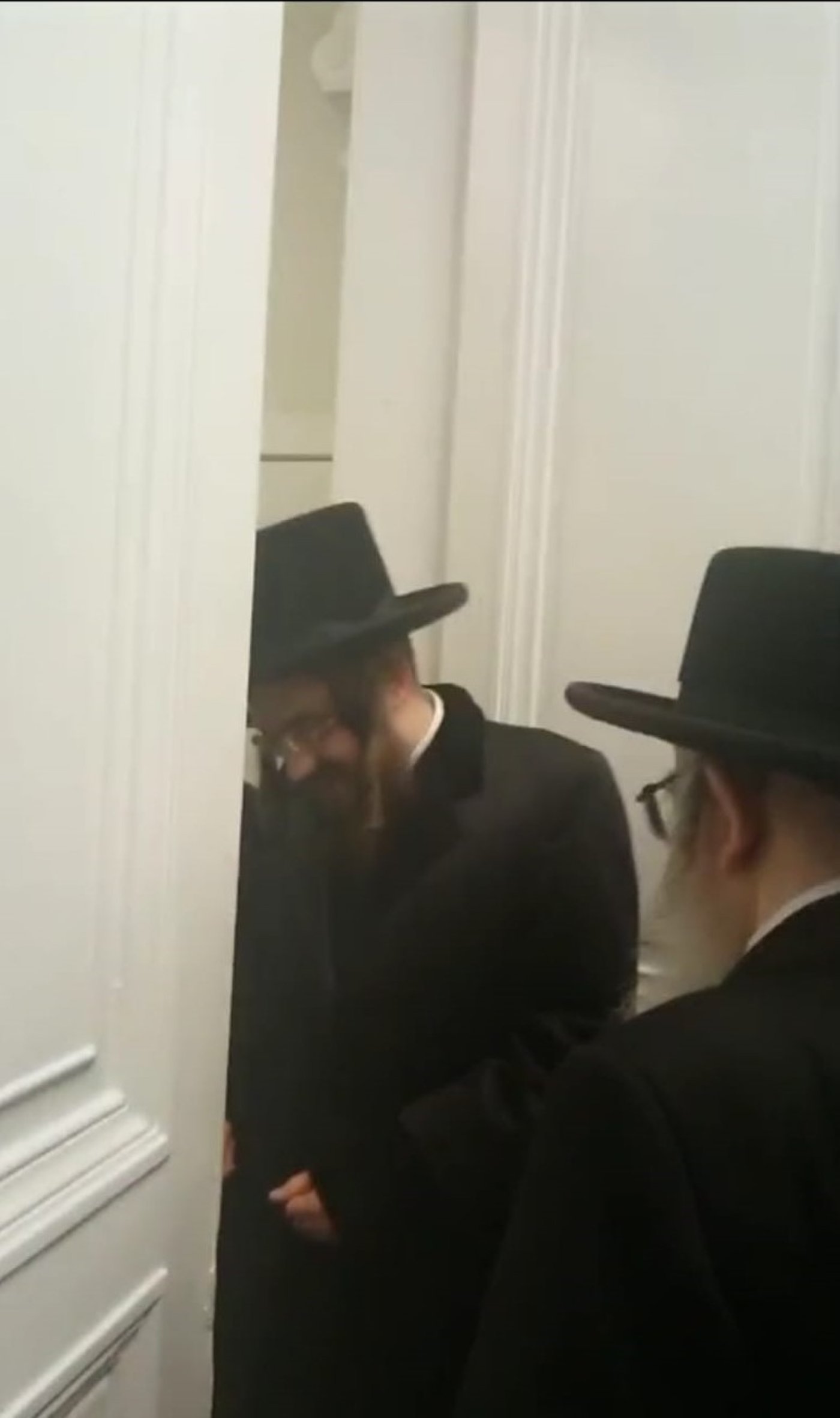 האדמו"ר מסאדיגורה בביקור אצל האדמו"ר מפשעווארסק