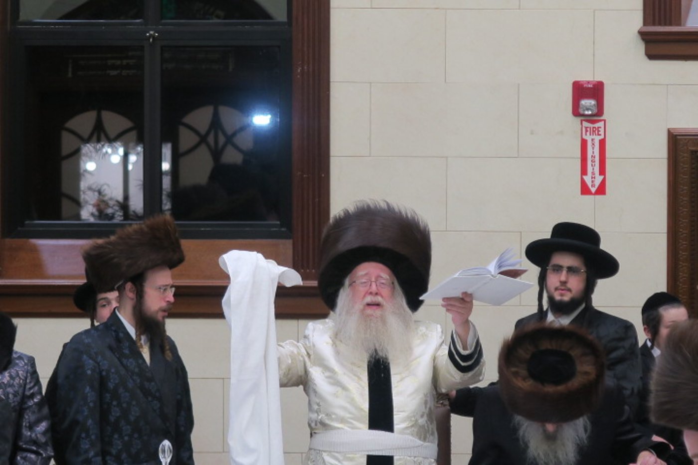 חג הפסח בחצה"ק ניקלשבורג