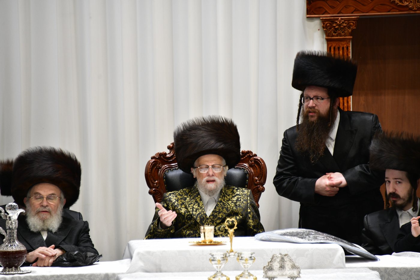 חג הפסח בחצה"ק סערט ויז'ניץ