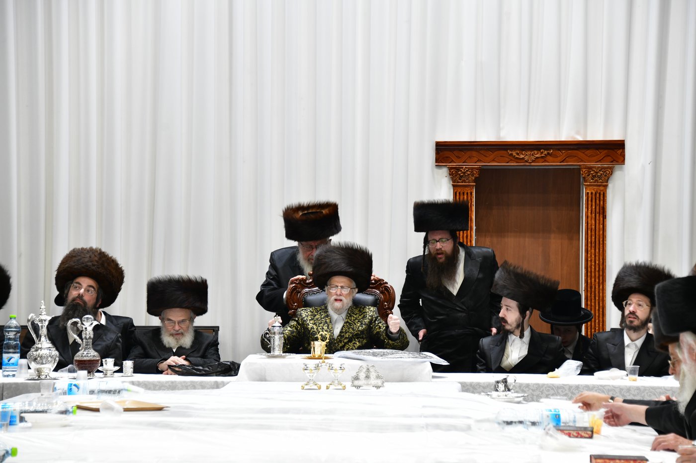 חג הפסח בחצה"ק סערט ויז'ניץ