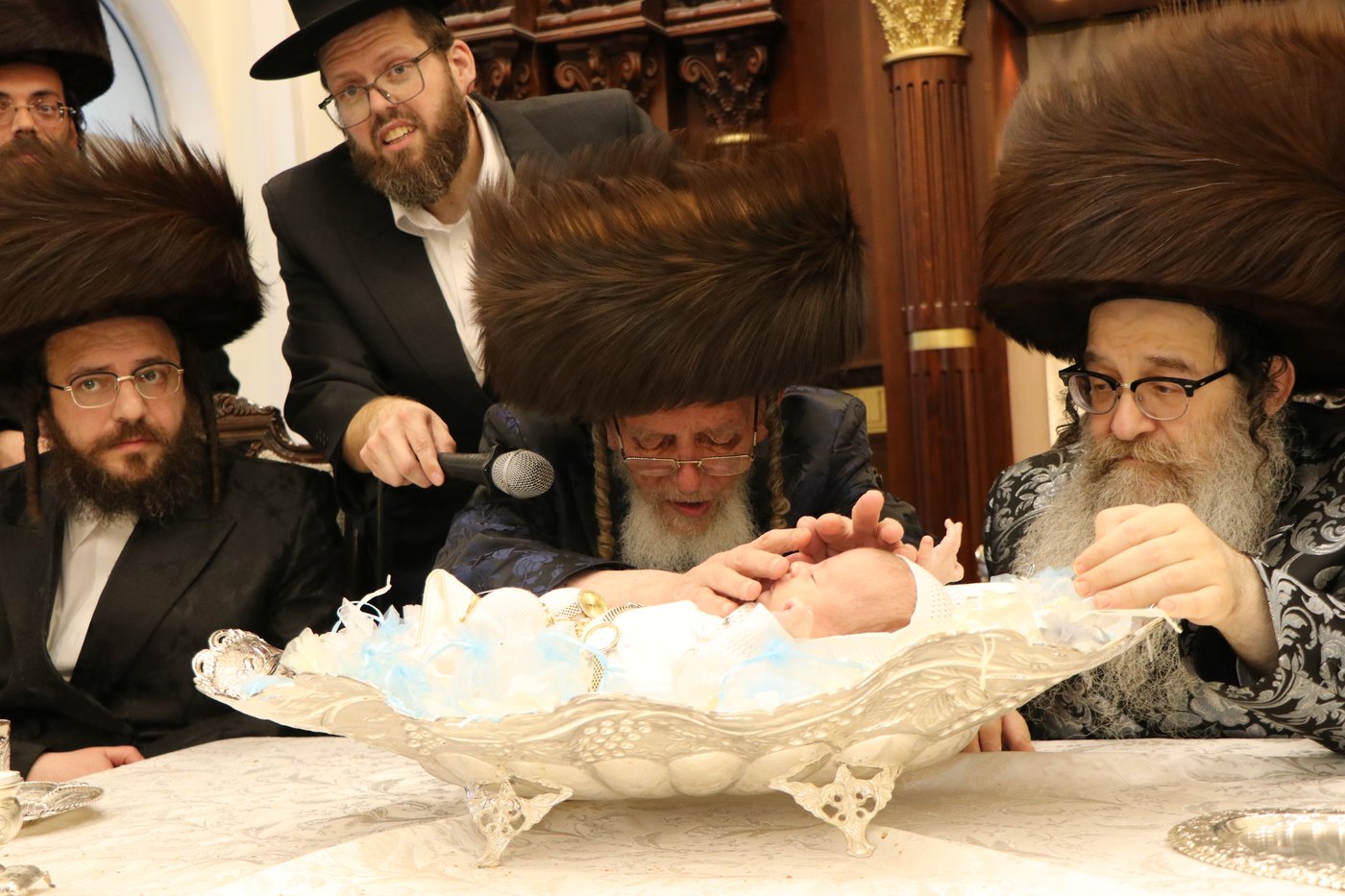 שמחת הפדיון הבן בחצרות זוויעהיל - נדבורנה אלעד