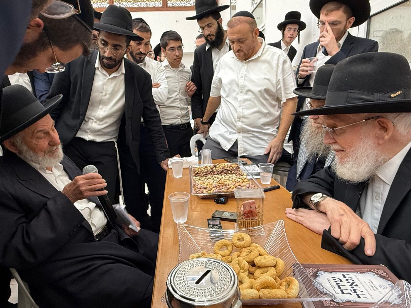 ניחום אבלים על הסתלקות הגר"מ מאזוז זצ"ל