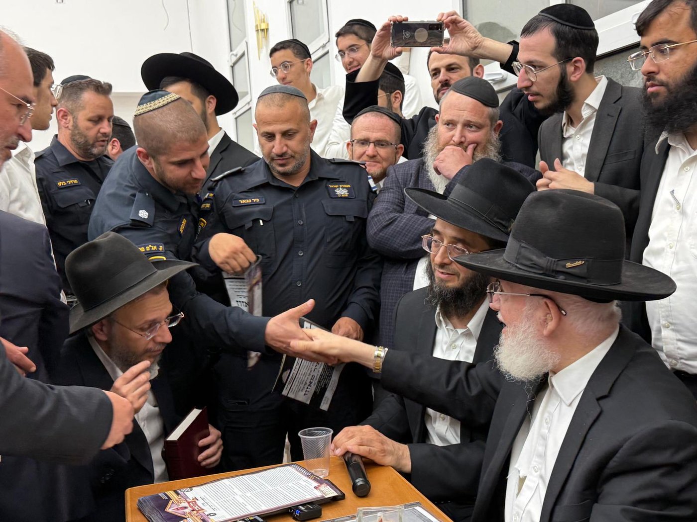 ניחום אבלים על הסתלקות הגר"מ מאזוז זצ"ל