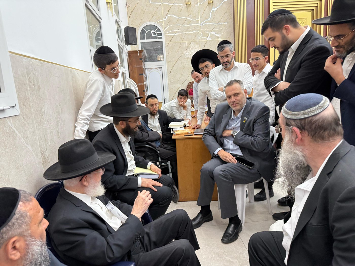ניחום אבלים על הסתלקות הגר"מ מאזוז זצ"ל