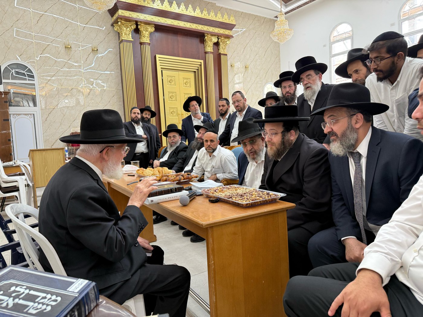 ניחום אבלים על הסתלקות הגר"מ מאזוז זצ"ל