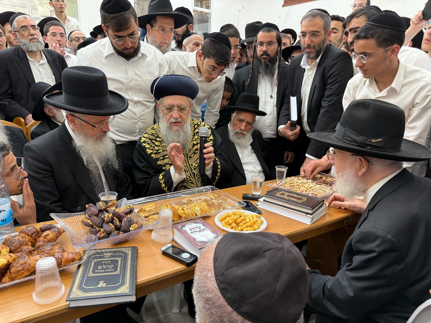 ניחום אבלים על הסתלקות הגר"מ מאזוז זצ"ל