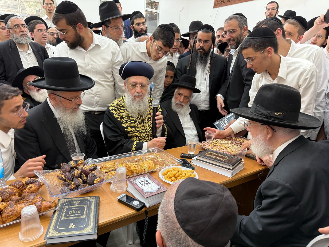 ניחום אבלים על הסתלקות הגר"מ מאזוז זצ"ל