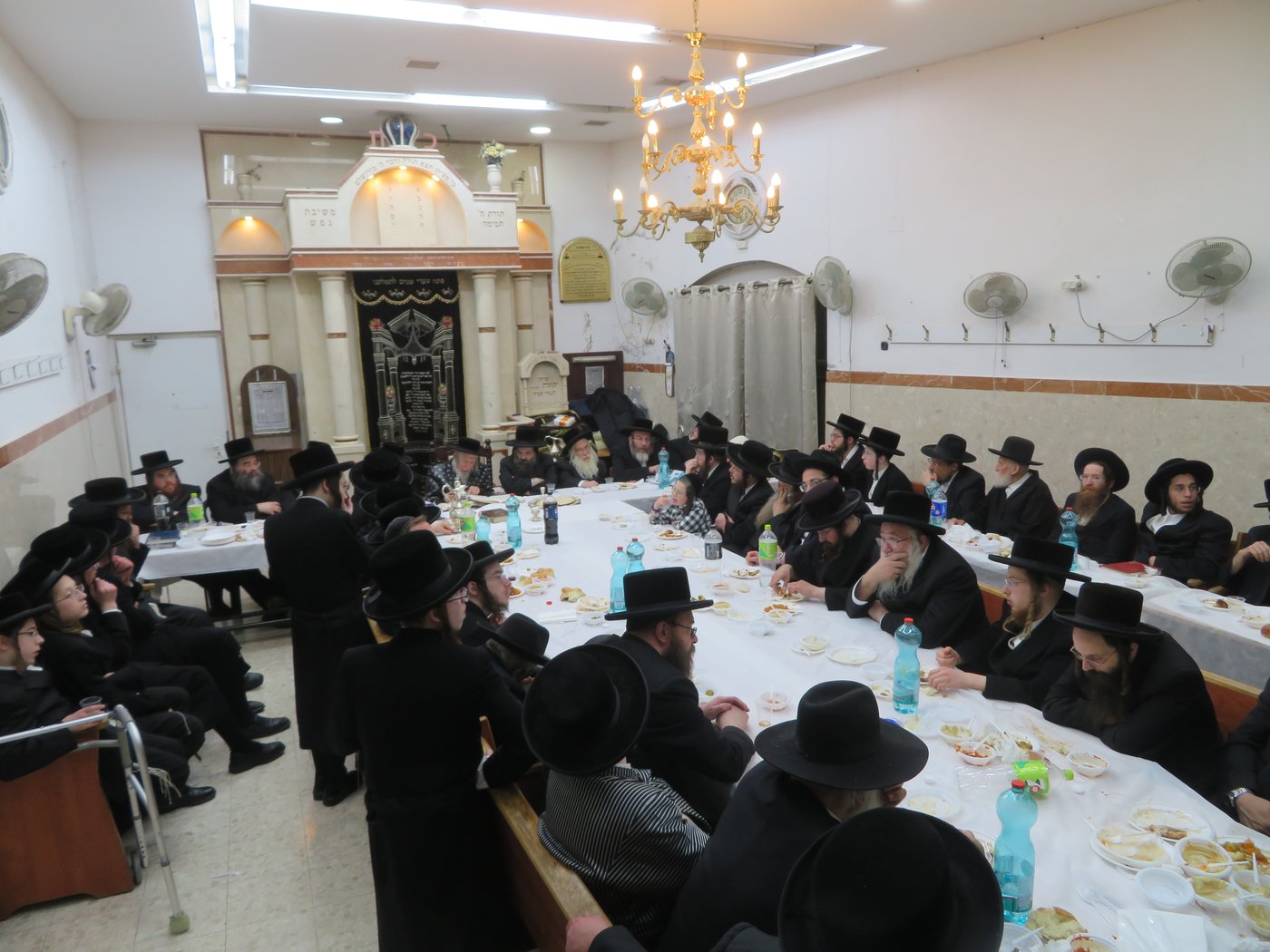 האדמו"ר מסטרופקוב בטיש הילולת ה'דברי חיים' זי"ע