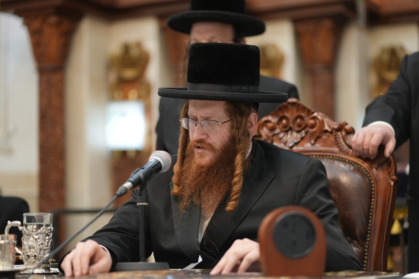 טיש הילולא בקאליב