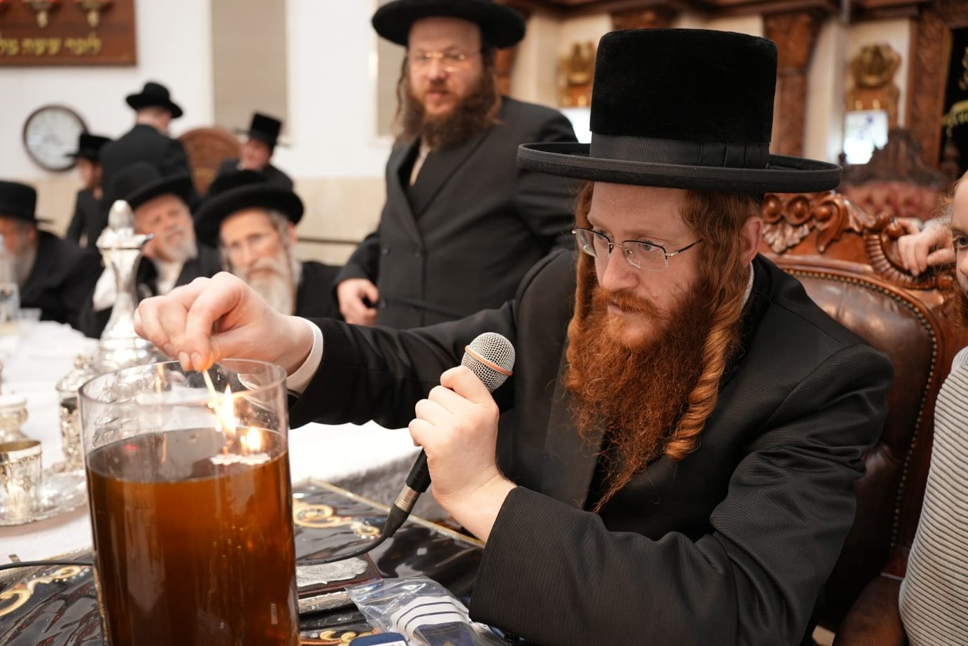 טיש הילולא בקאליב