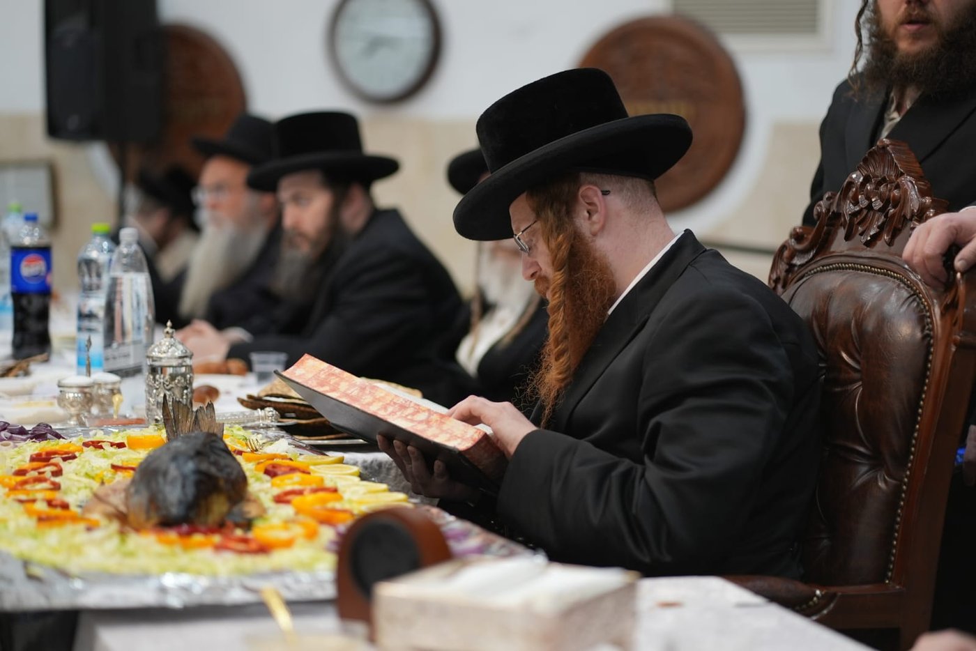 טיש הילולא בקאליב