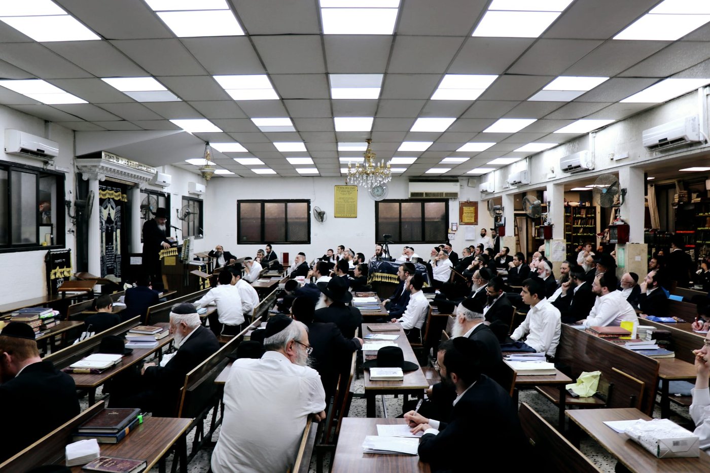 כינוס חיזוק בהיכל ביהמ"ד 'נחלת משה' בב"ב
