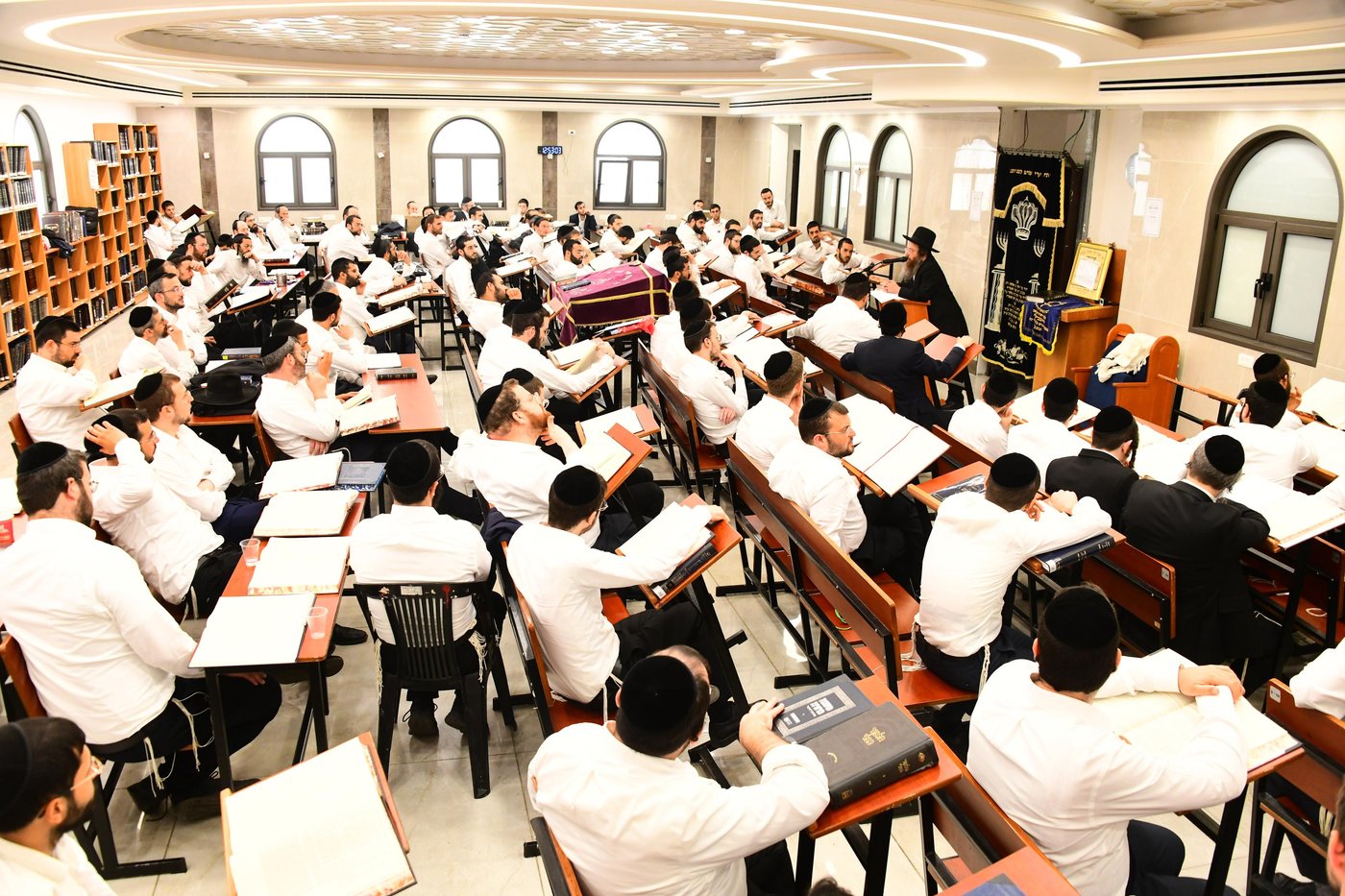 פתיחת זמן קיץ ברשת הכוללים של הגאון רבי עמרם פריד