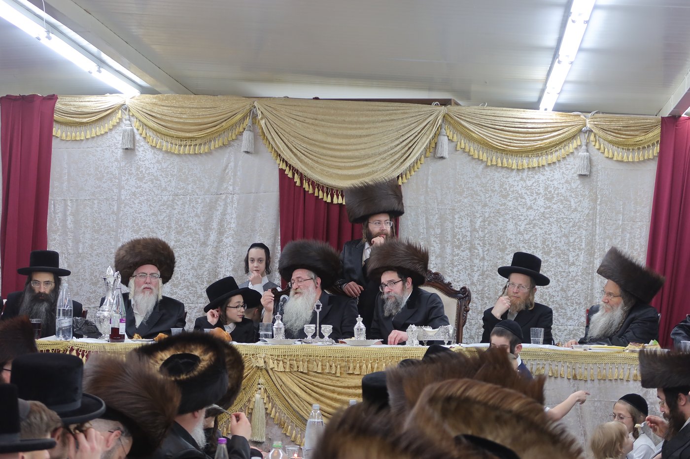 שמחת בר המצווה לנכדו הראשון של האדמו"ר מסקולען ירושלים