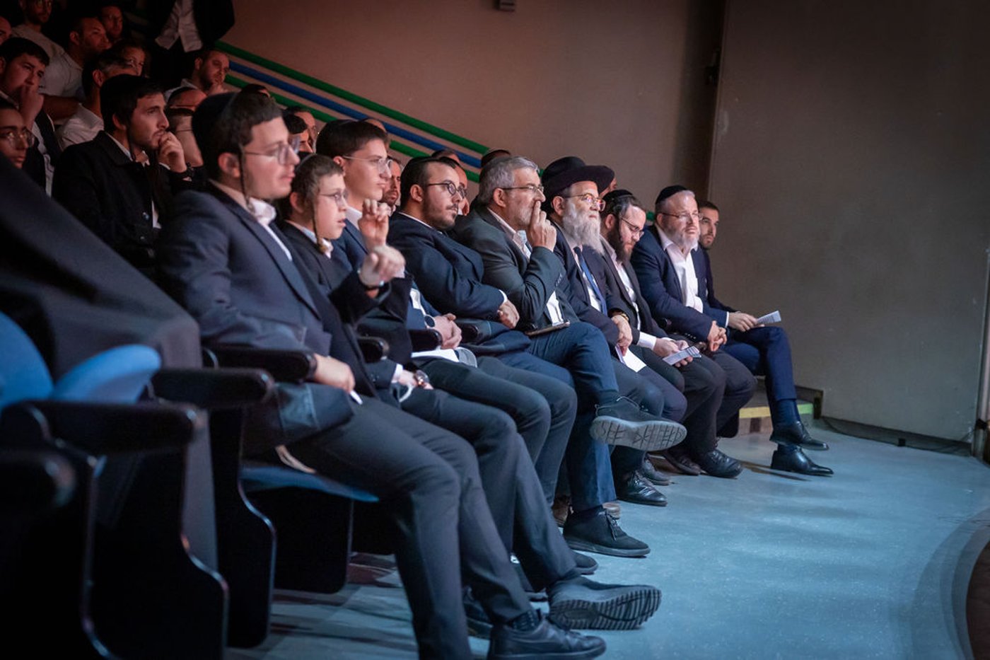 האירוע התקיים בשיתוף אתר ׳כיכר השבת׳ במסגרתו צפו הגולשים בערב המרגש בשידור חי