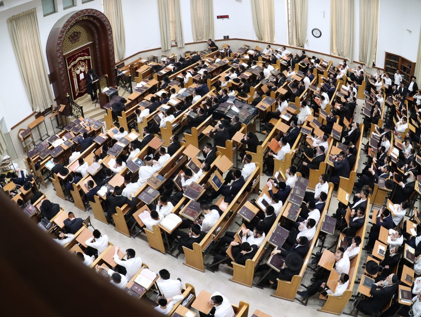 עצרת הספד בישיבת סבודקה על פטירת הגאון רבי נחמן פלונצ'ק זצ"ל