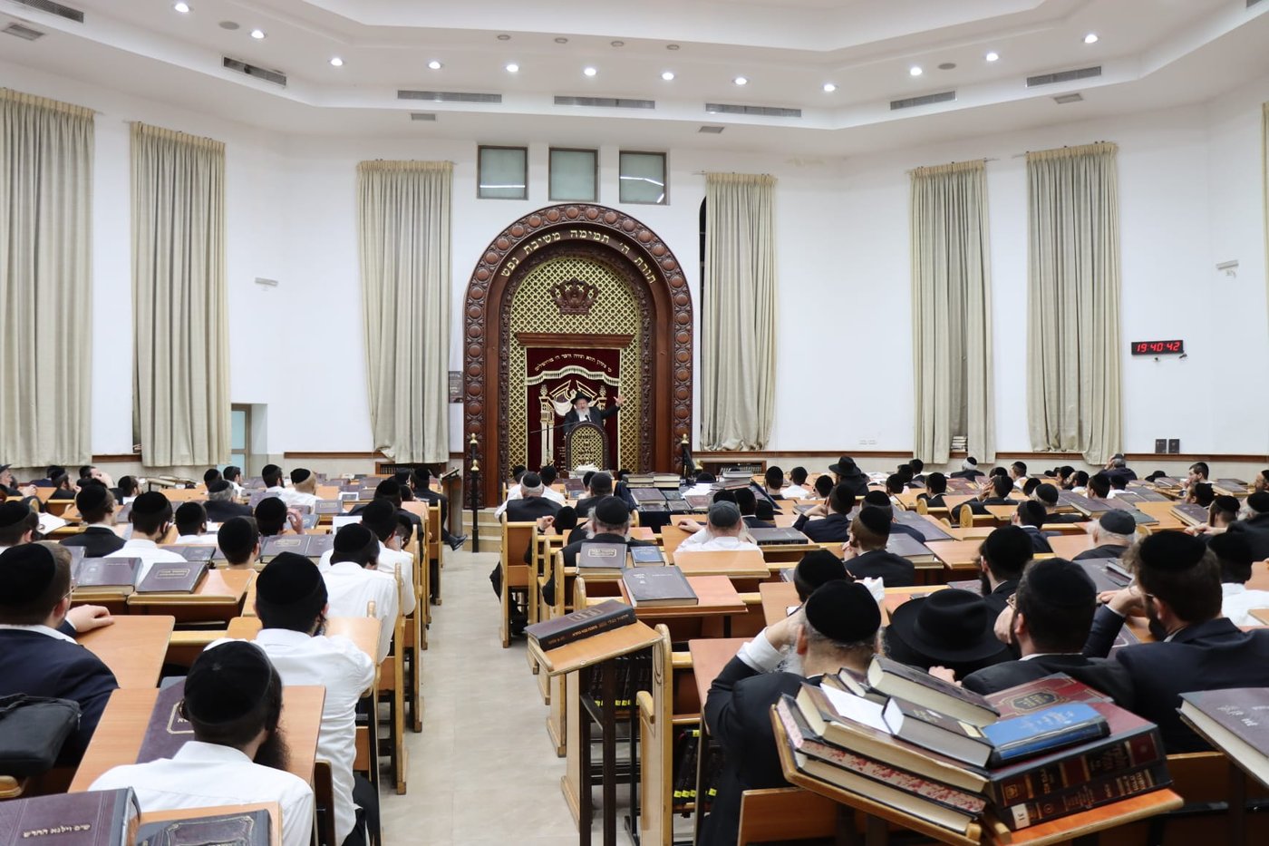 עצרת הספד בישיבת סבודקה על פטירת הגאון רבי נחמן פלונצ'ק זצ"ל
