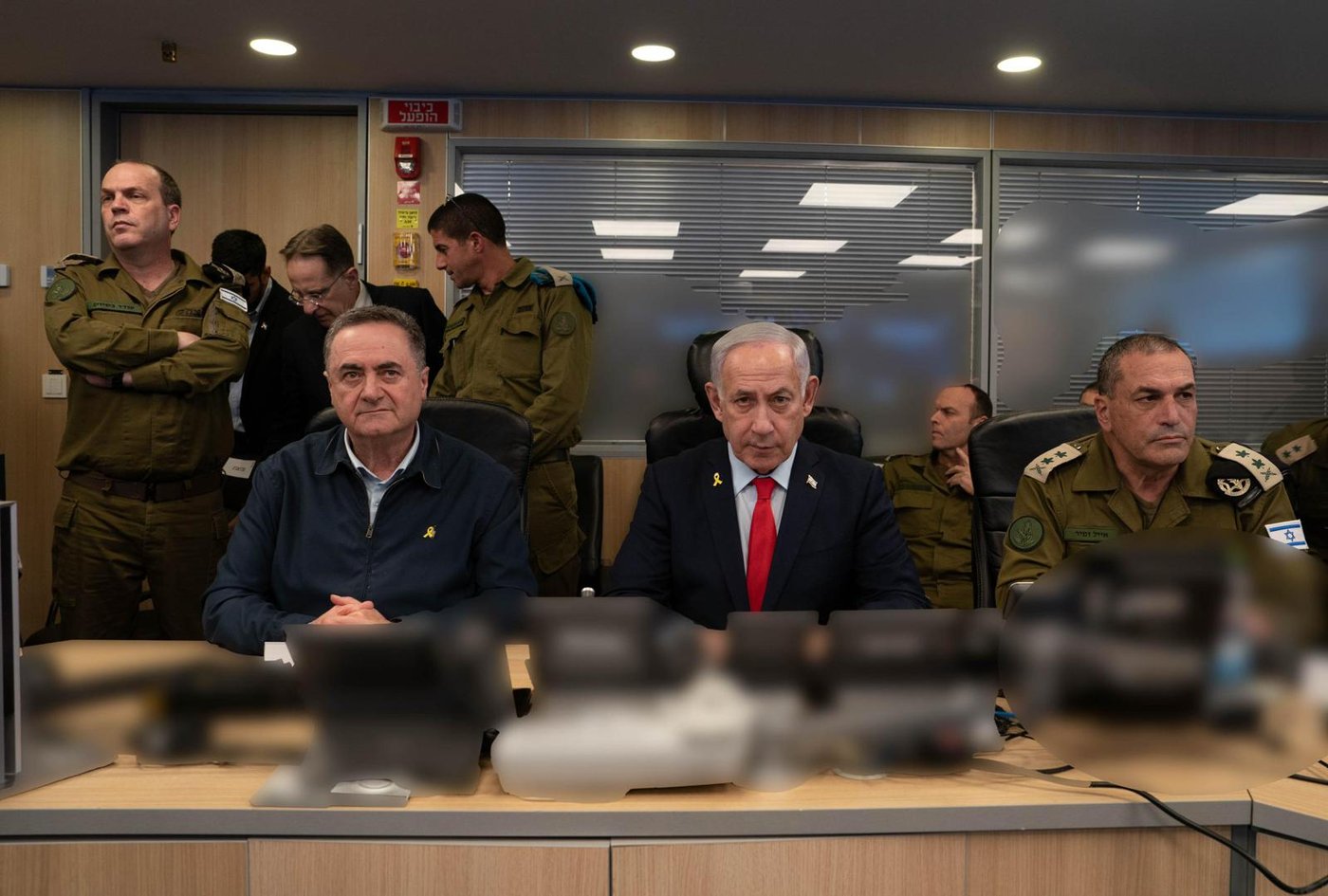 הבור בקריה במהלך התקיפה בתימן