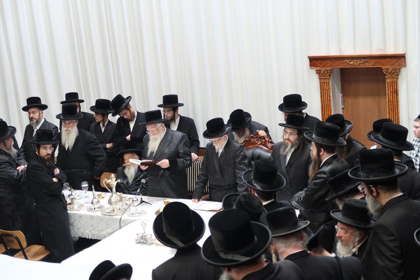 הילולא קדישא בסערט ויז'ניץ