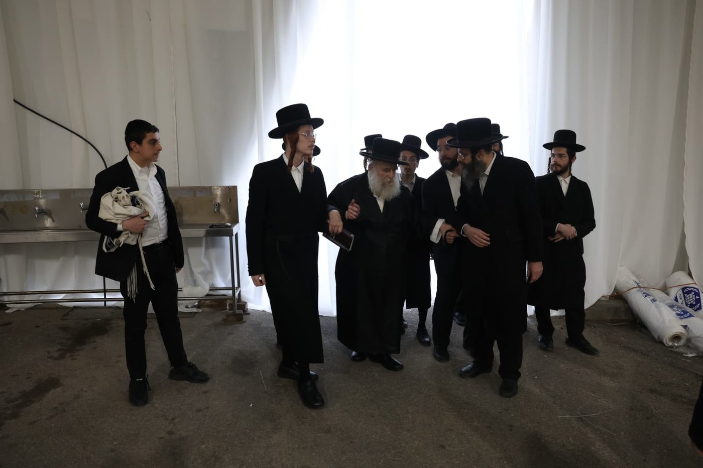גאב"ד מאקאוא בסיור ב'אור הרשב"י'