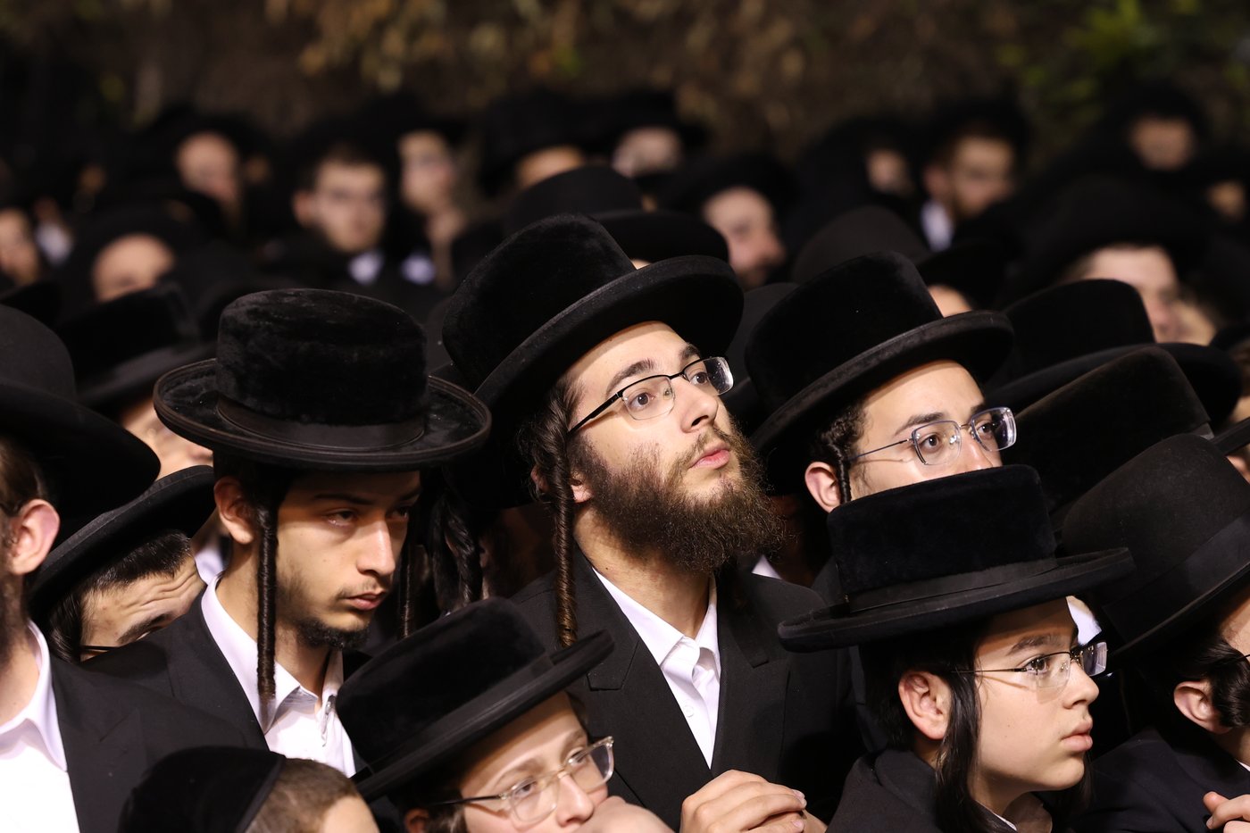 הגה"צ רבי יעקב מאיר שכטר בהדלקה ל"ג בעומר