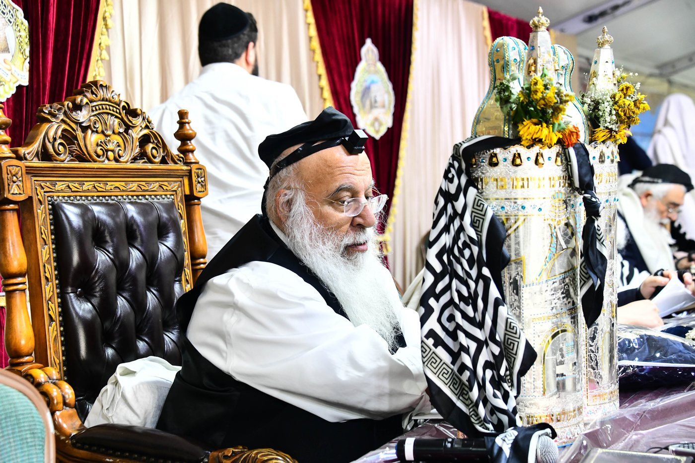 ל"ג בעומר אצל המקובל הגאון רבי בניהו שמואלי