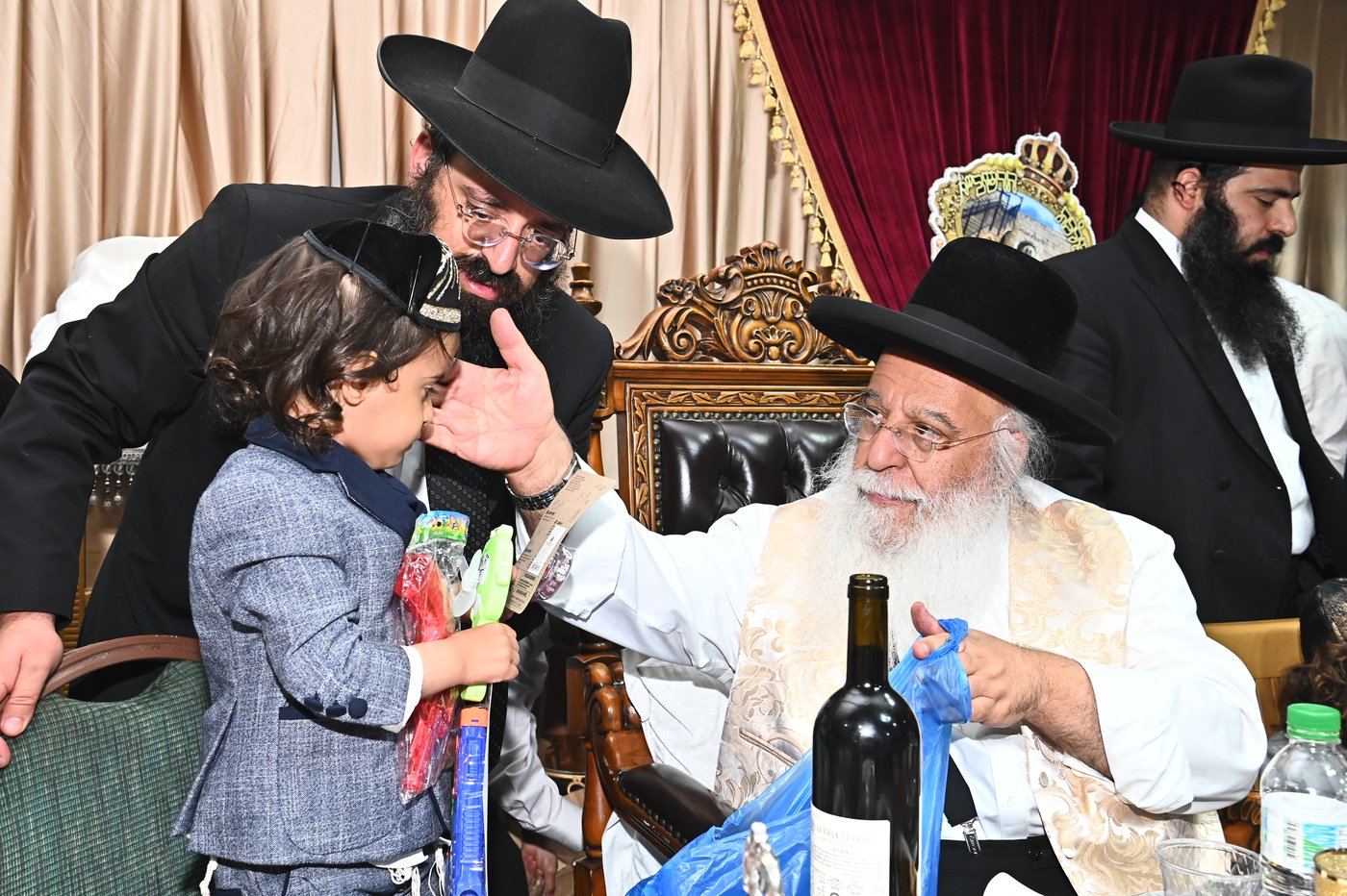 ל"ג בעומר אצל המקובל הגאון רבי בניהו שמואלי