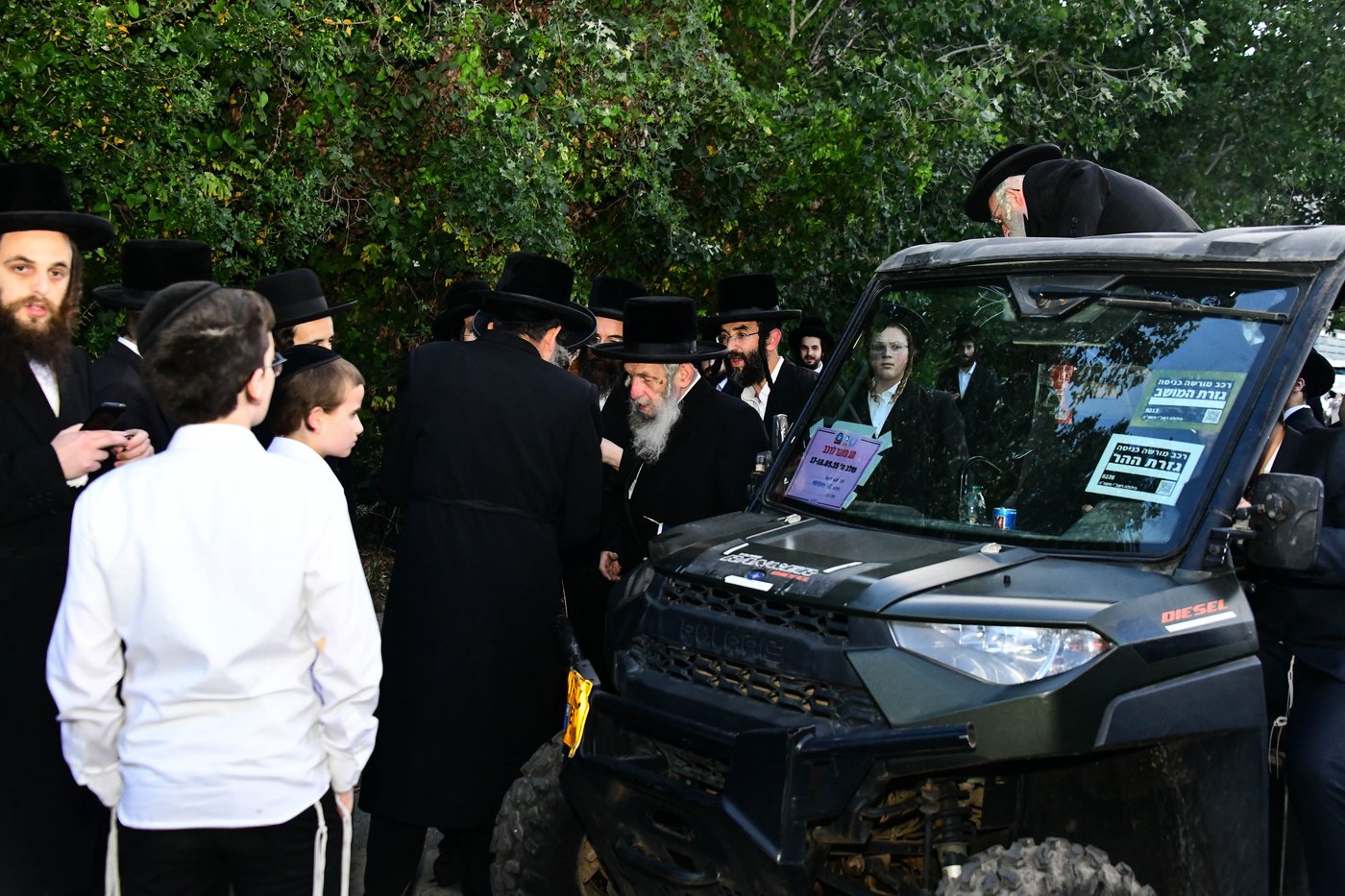 האדמו"ר מסלאנים בל"ג בעומר במירון תשפ"ה