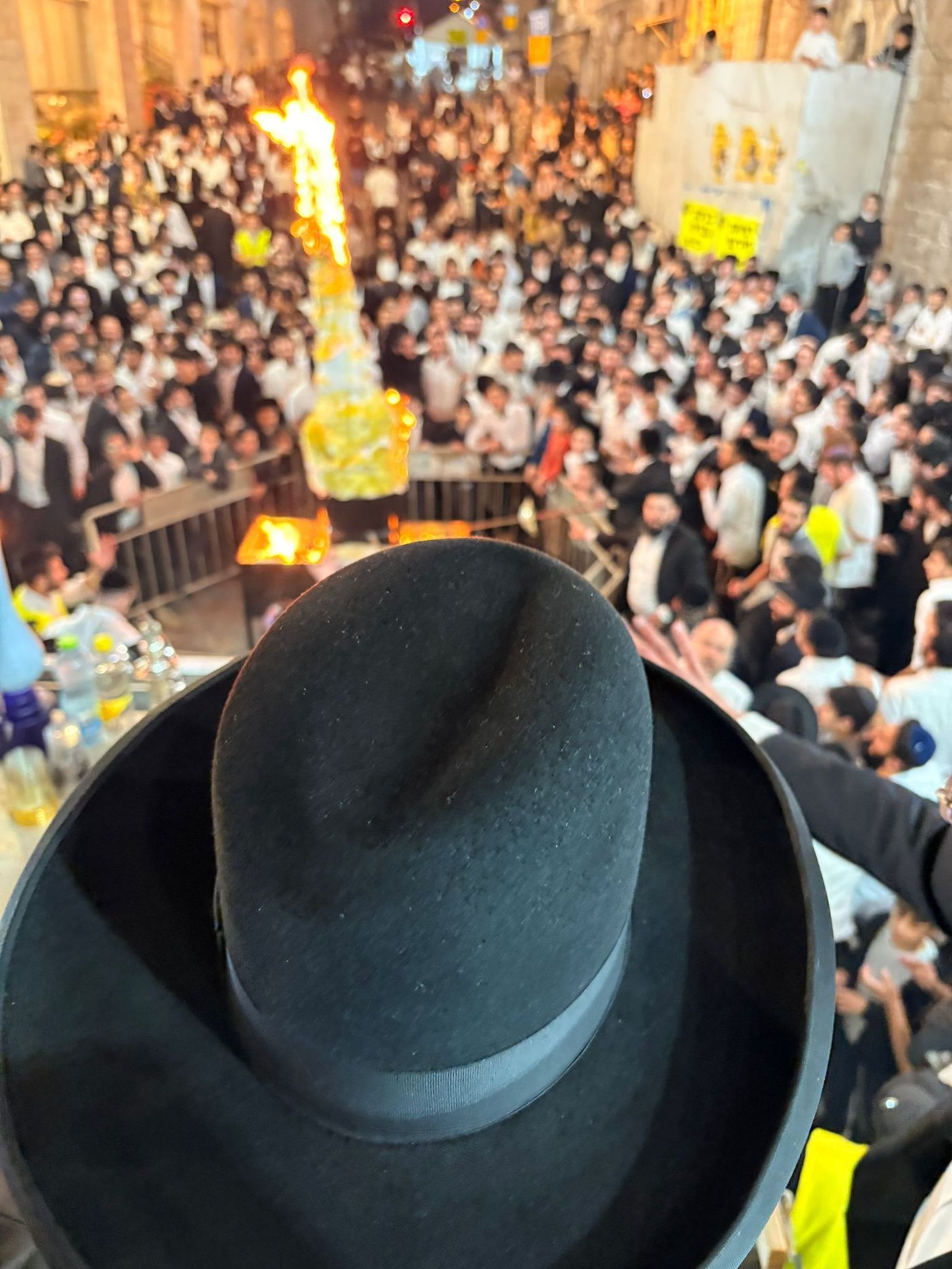הגאון רבי ראובן אלבז בהדלקה לכבוד רשב"י