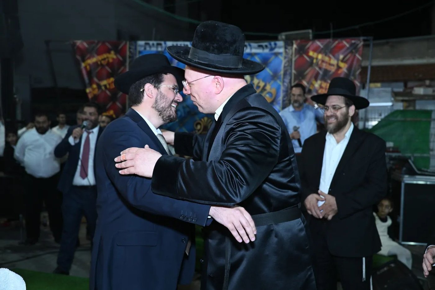 הגאון הרב ליאור גלזר בהדלקה לכבוד ל"ג בעומר