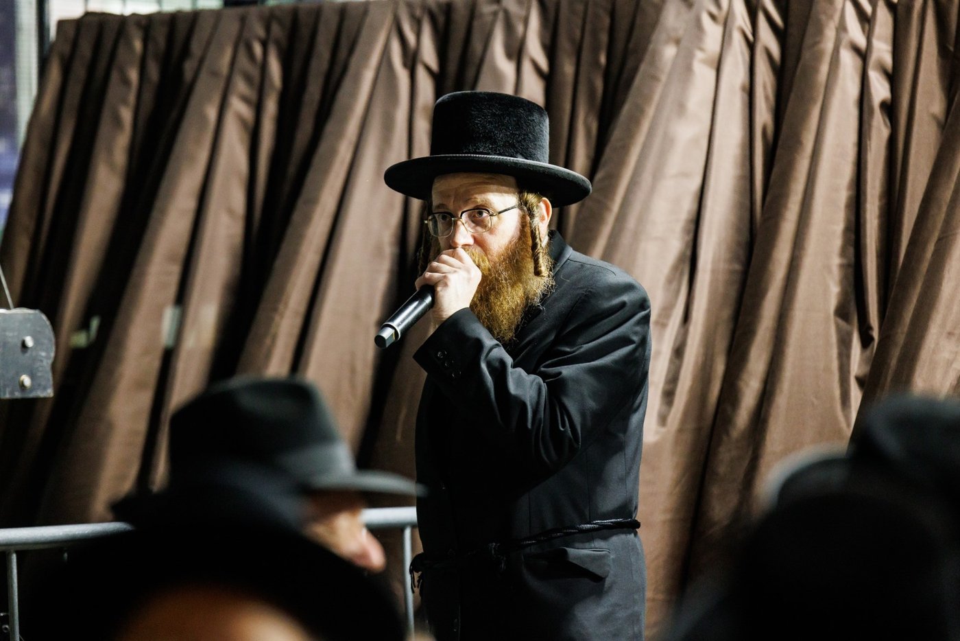 מעמד ההדלקה ע"י האדמו"ר מבאבוב - 45 ליל ל"ג בעומר