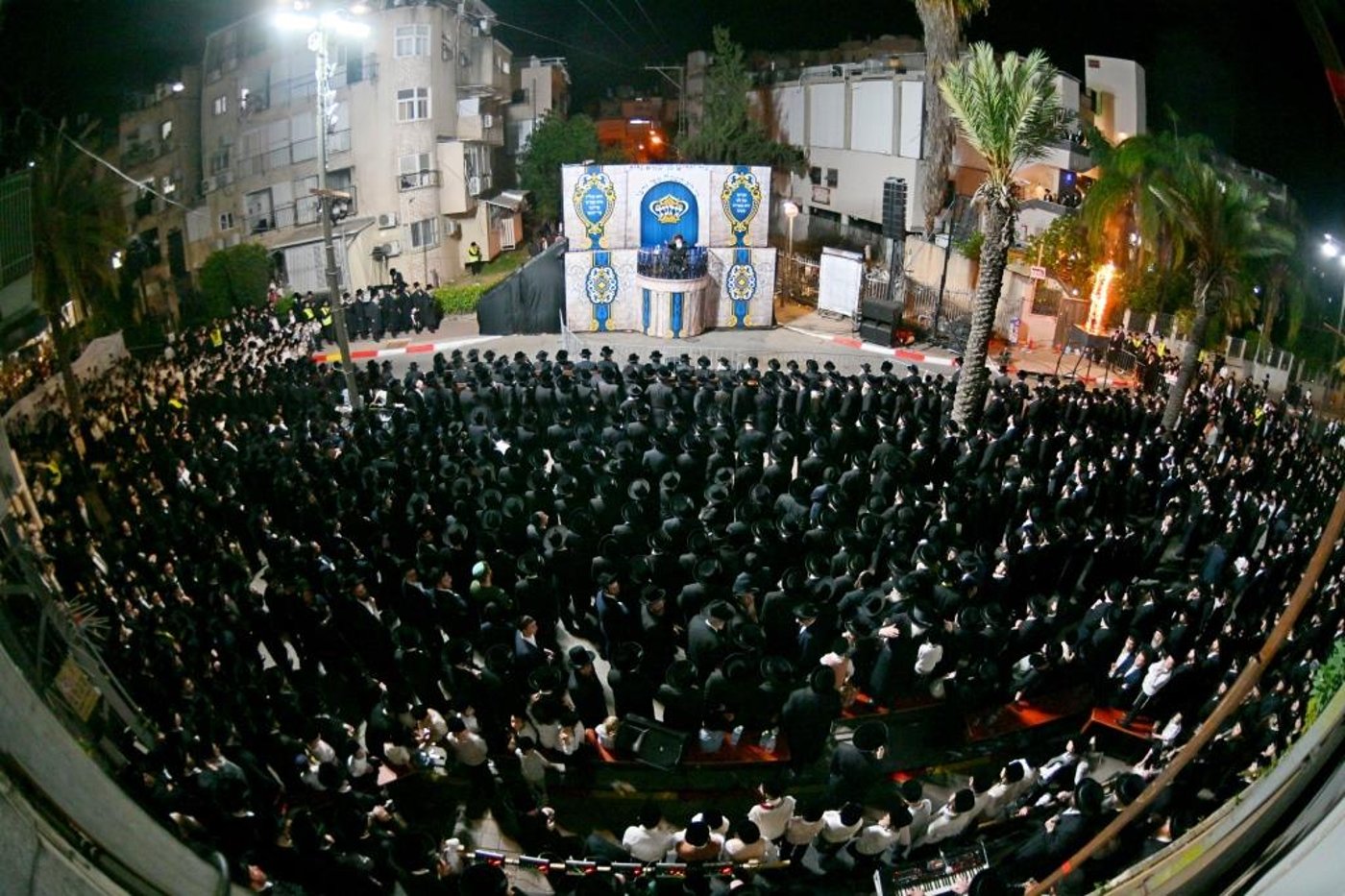 ל"ג בעומר בחצה"ק ויז'ניץ