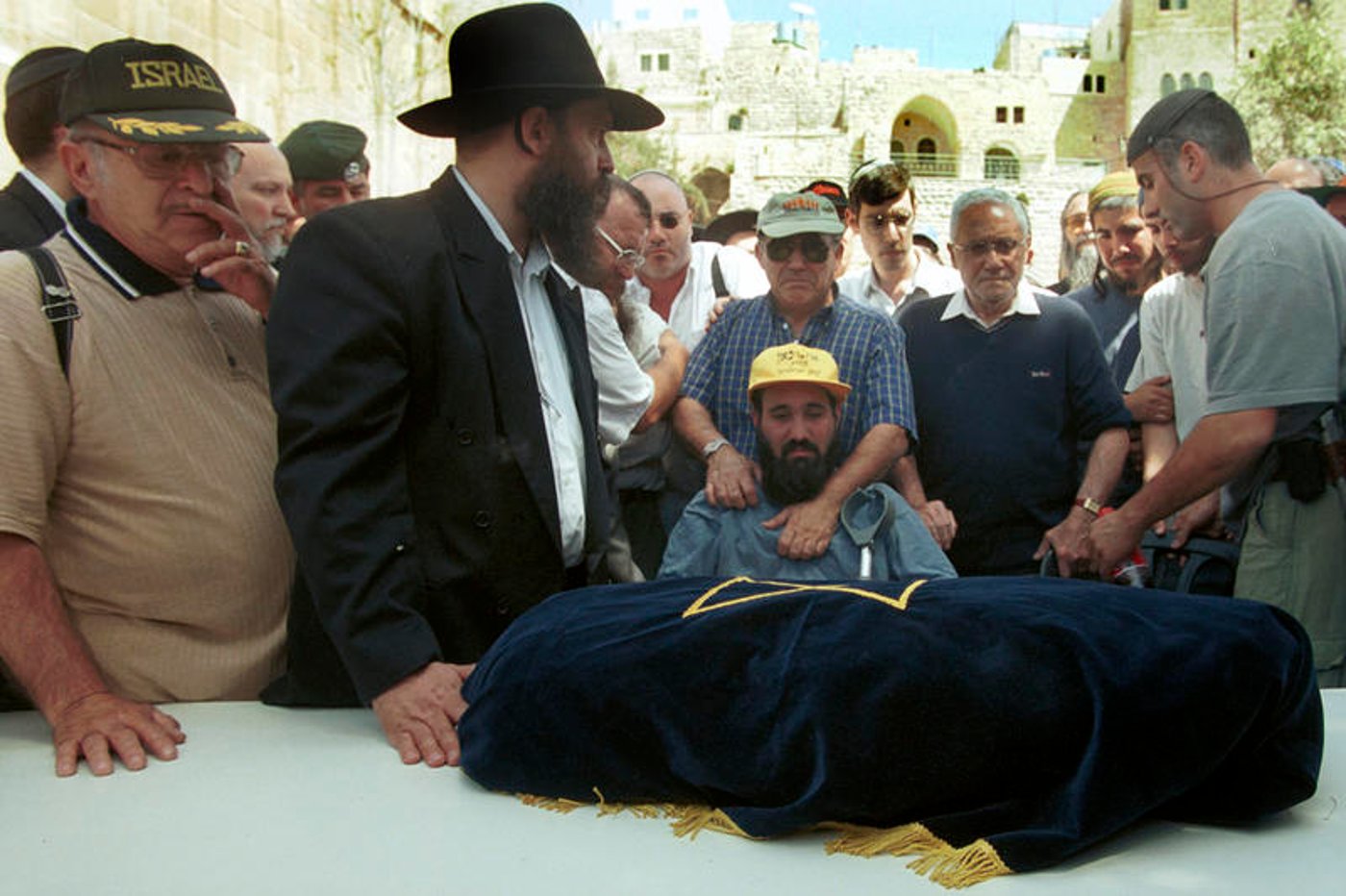 הלווייתה של שלהבת פס