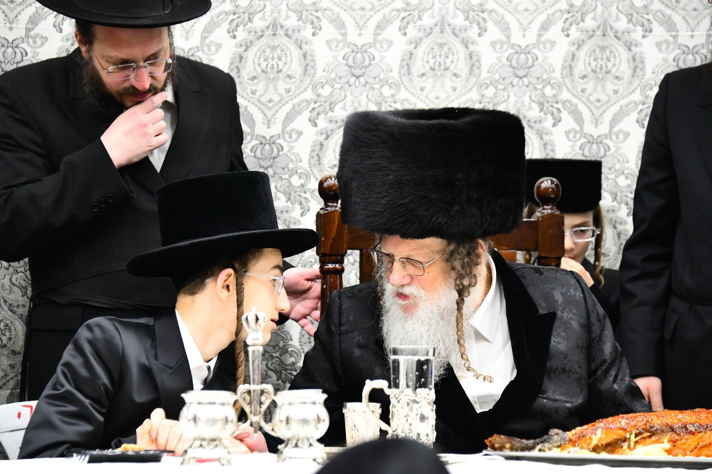 שמחת בר המצווה בחצה"ק נדבורנה - מודז'יץ